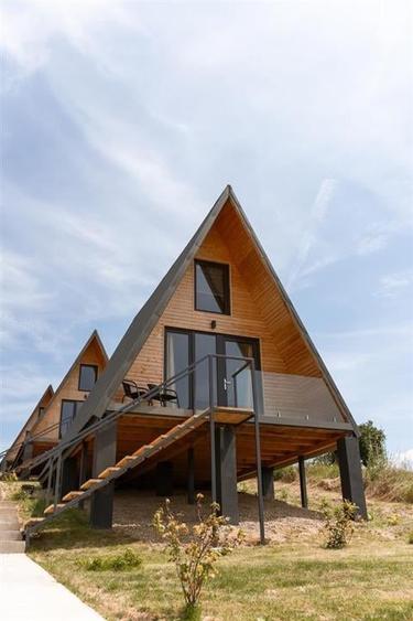 COMPLEX TURISTIC | SAT RONTAU | ZONA BAILE 1 MAI | BIHOR - 12