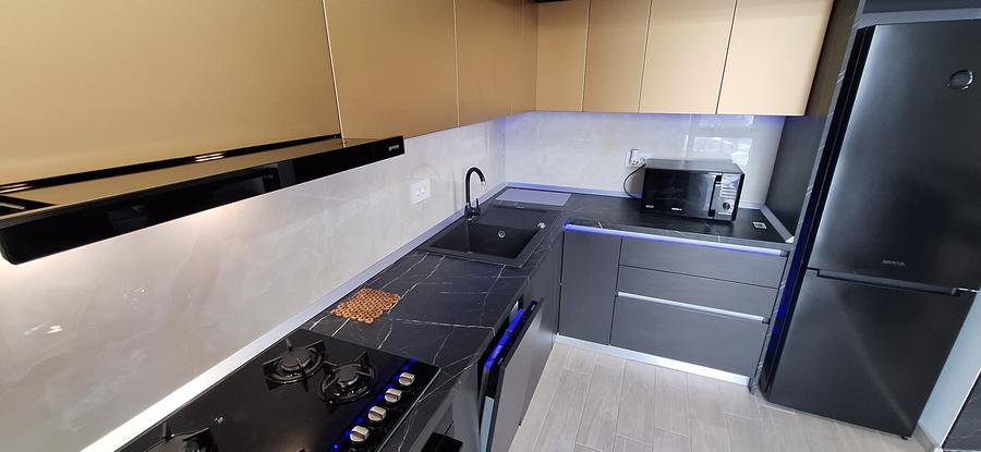 Agentia Sedako - ap.2 cam+parcare, str.Armoniei, bloc IRIS - 3