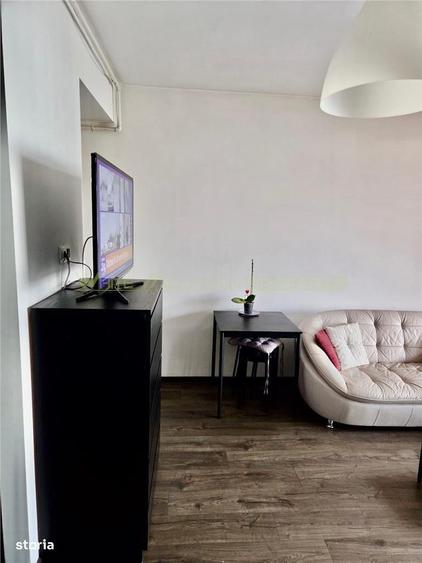 Jiului, studio dublu - 11