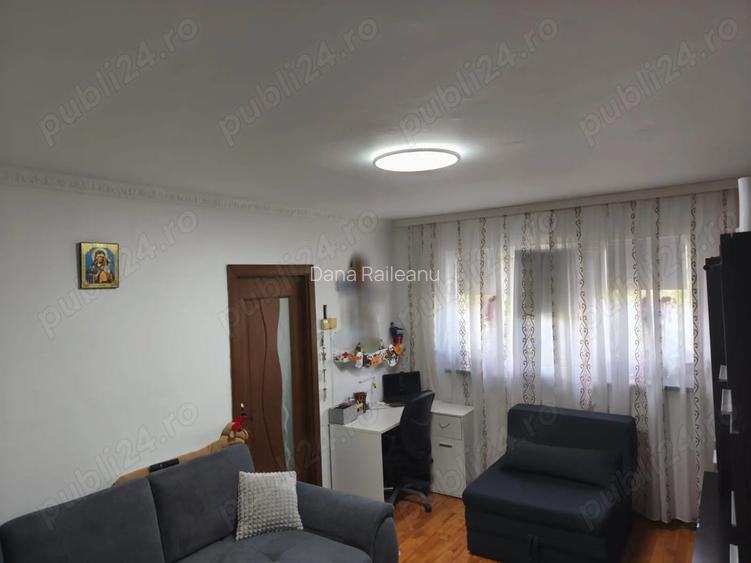 Apartament 2 camere semidecomandat