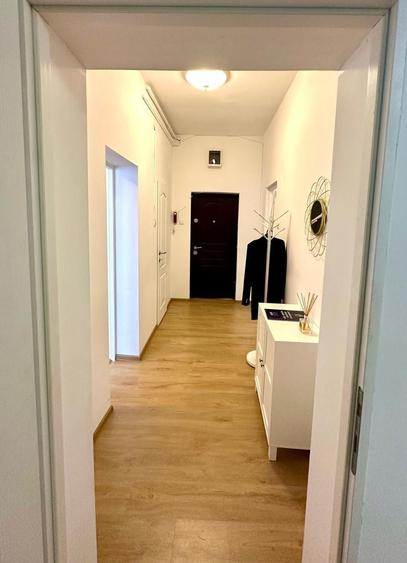 Spatiu de birouri- 4 camere - Punctele Cardinale/ Piata Unirii - 5