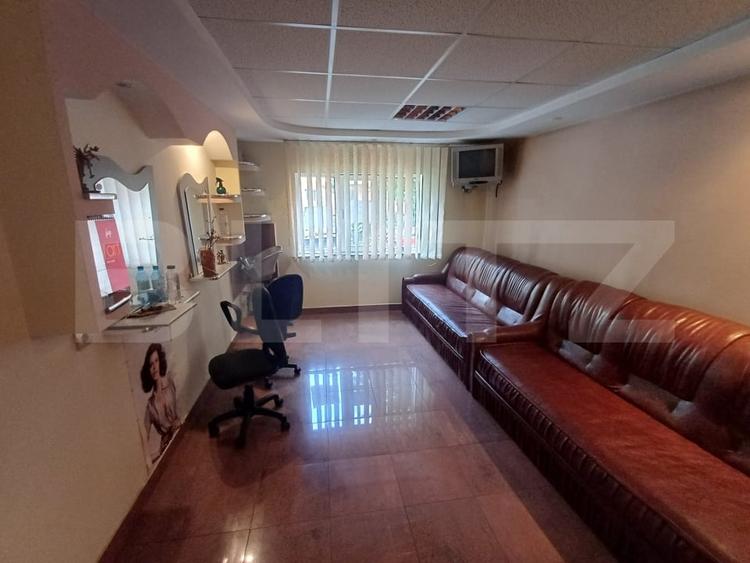 Spațiu comercial, de 50 mp, în Sud