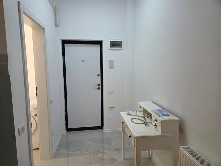 Garsoniera utilata,mobilata ,totul nou ,prima inchiriere ,str Oituz nr 71 - 7