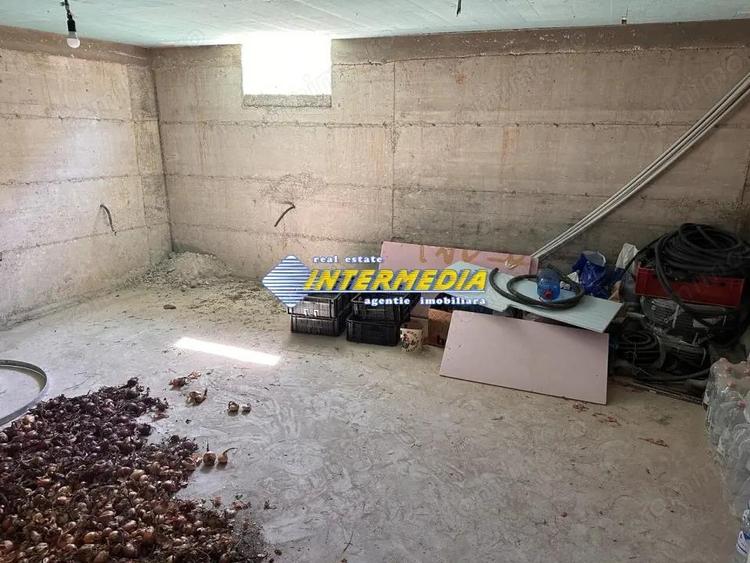 CASA LA ROSU i ALBA IULIA I 260 MP UTILI I TEREN 900 MP I TOATE UTILITATILE I - 16