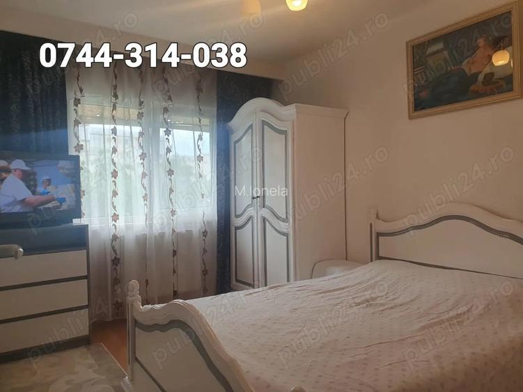 Mioveni, Ofer spre inchiriere Apartament 2 camere mobilat . Mioveni, Ofer spre inchiriere Apartament 2 camere mobilat .