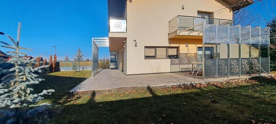 Vilă deosebită în cartier exclusivist la intrarea în Sânpetru - 4