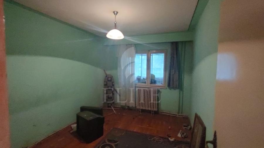 Apartament 3 camere &icirc;n zona PADURII - 7