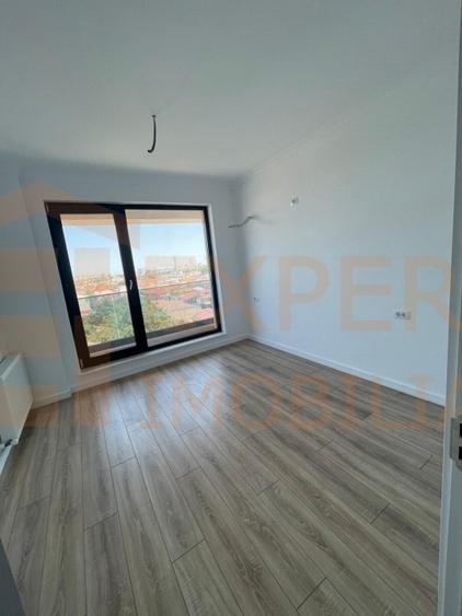 Un colt de liniste cu vedere la ritmul orasului – INEL II - 14