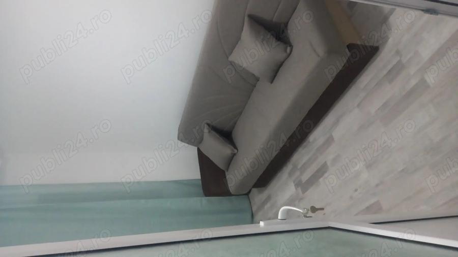 Apartament decomandat la parter cu trei camere. - 5