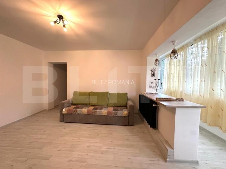 Apartament de vanzare 3 camere, 80 mp - zona Cetate
