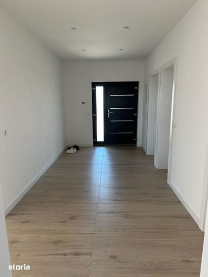 Vila noua mobilata, 5 camere, teren generos Fantanele (Arad) - 2