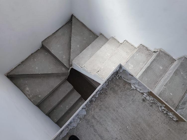 FARA COMISIOANE in Bacu casa cu 5 camere 2 bai P+1+pod terasa finisaje la cheie - 14