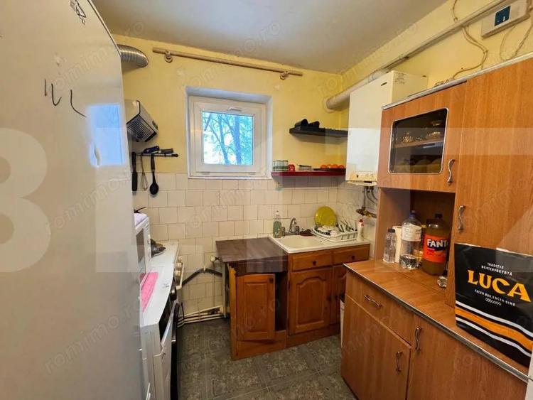 Apartament cu 3 camere semidecomandat, etaj 2 - Bd. Mihai Eminescu - 3