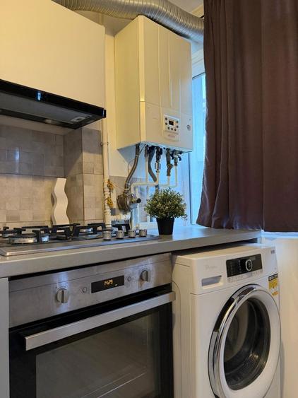 Apartament 3 camere, 2 bai, etaj 1, Maracineni blocuri, zona Zaris - 7