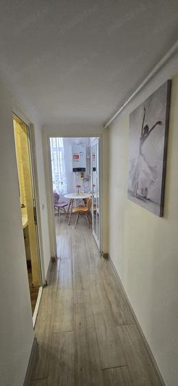 1cam central et1 mob.utilat 380euro - 6