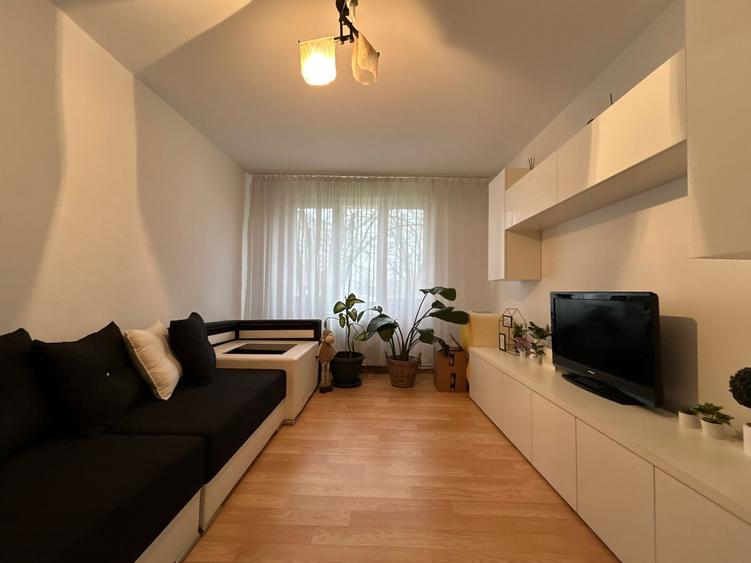 Titan 3 Camere 60 Mp Bloc 1974 Reabilitat Renovat Parter - 1