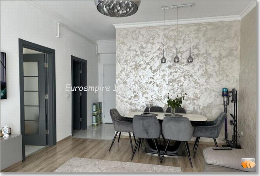 De vanzare apartament cu 2 camere in Constanta zona INEL 2 - 3