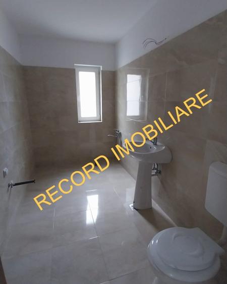 Spatiu comercial in CF, parter, 2 locuri parcare Finisat Floresti - 7