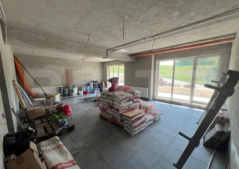 Spa?iu comercial alimenta?ie publica, 220 mp, zona Taiet - 3