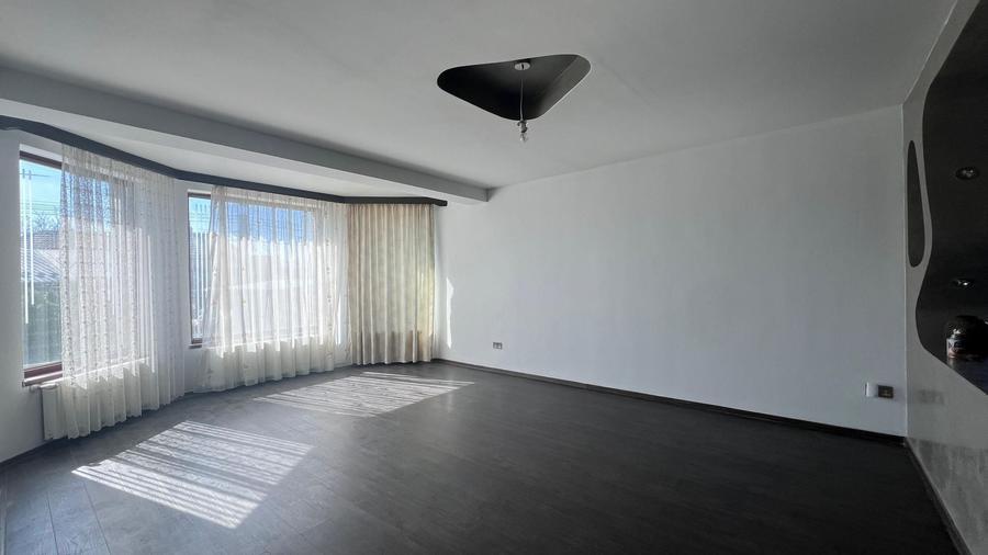 Vilă Individuală cu 5 camere – Cartier Mihai Viteazu - 4