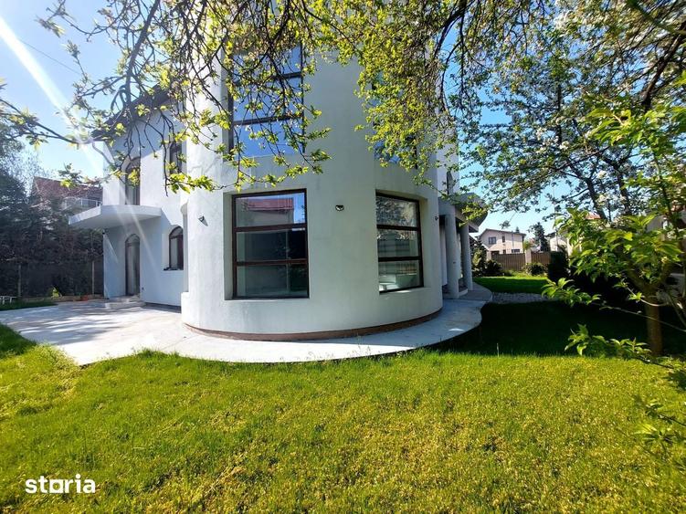Cau?i spa?iu ?i arhitectura sau doar metri patra?i? - 12