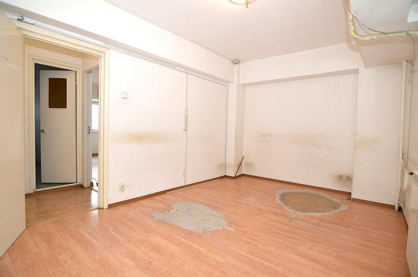 VANZARE APARTAMENT 4 CAMERE PIATA VICTORIEI-SPRING TIME - 18