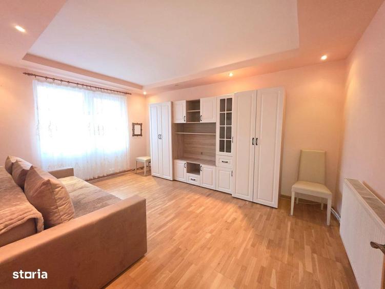 Apartament cu 2 camere decomandat în Central