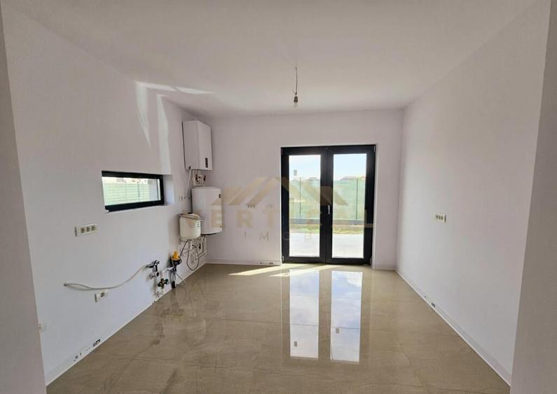 Casa 3 camere in comuna Berceni - 1