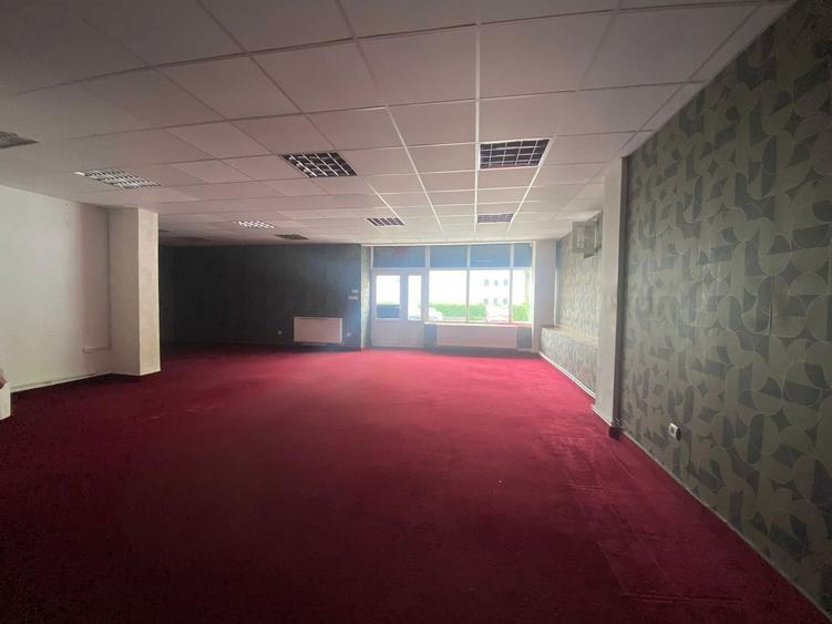 De vanzare Spatiu comercial Sacele 70mp - Eletrcoprecizia - 2