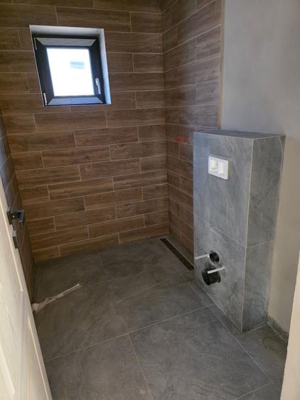 Vand casa 3 camere ,3 bai, Santandrei inscrisa in CF.(Zona drumul expres, terenurile de tenis) - 5