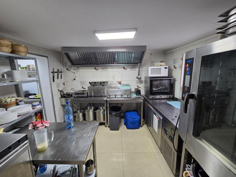 Pensiune  vânzare – Oportunitate excelentă în Cheia, acces facil, vedere Ceahlau - 9