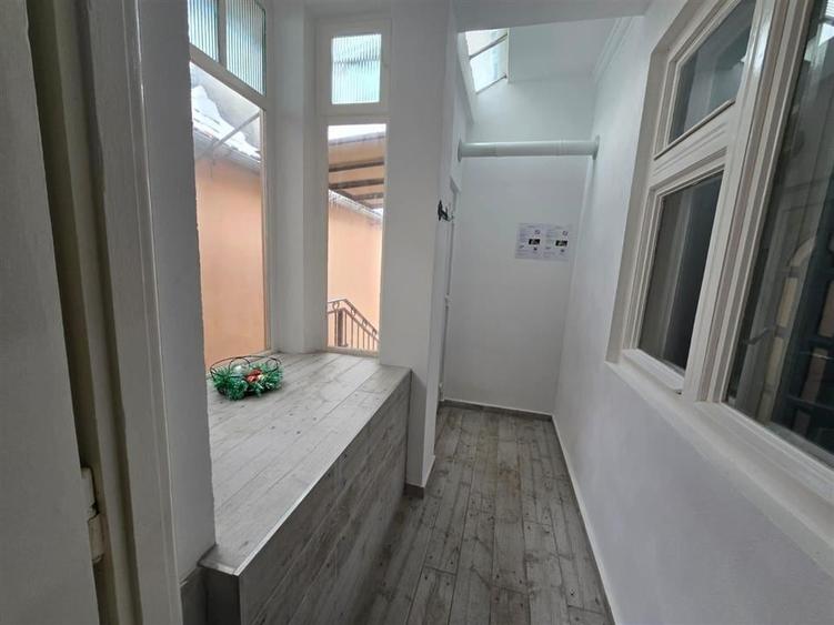 Casa cu doua apartamente in zona centrala Fagaras - 18