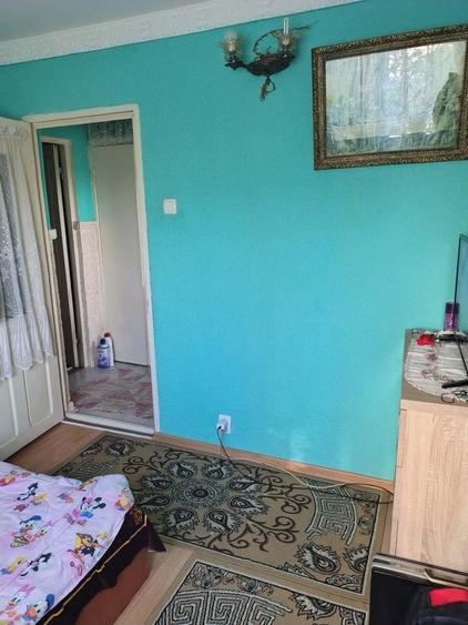 Apartament 3 camere semidecomandat 3/4 - 8