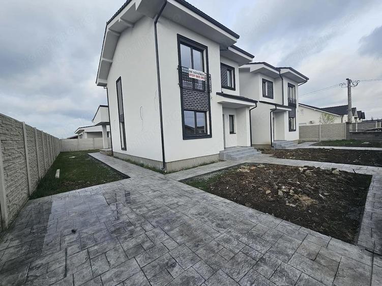 Casa de Vanzare DIRECT DE LA PROPRIETAR, COMISION 0% 1 2 Duplex despartit prin camera tehnica - 8