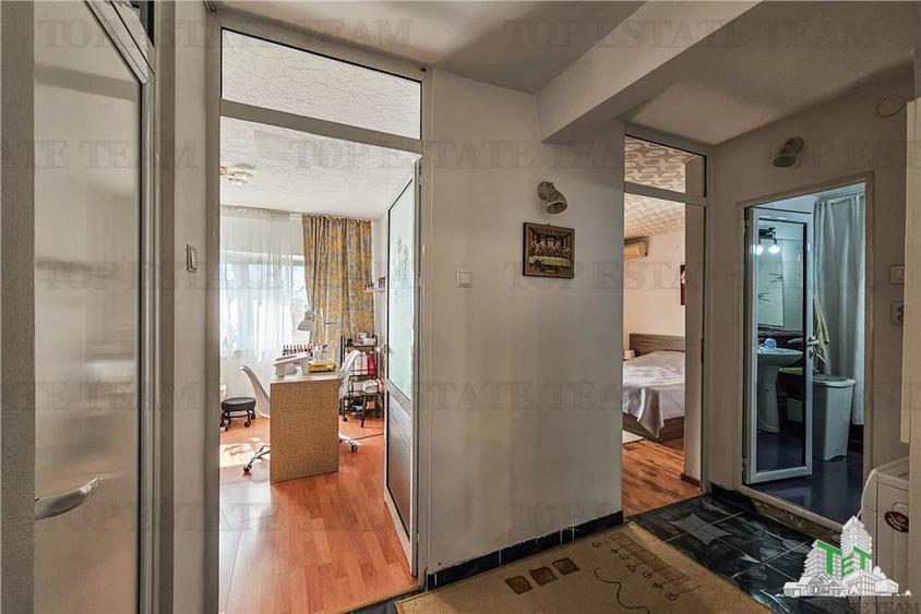 Apartament 3 camere, 2 bai, zona Baicului, an 1985 - 6