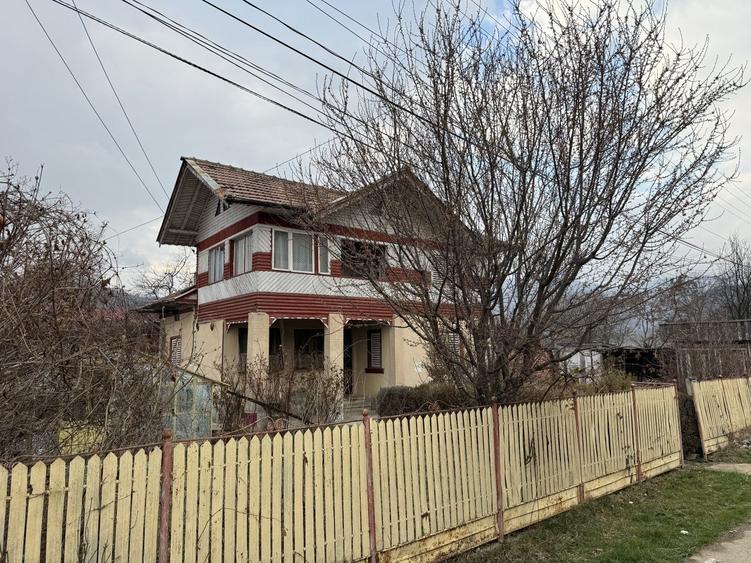 Casa + teren de vanzare - 5