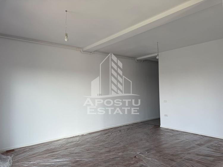 Apartament de vanzare cu 2 camere in Mosnita Noua - 2