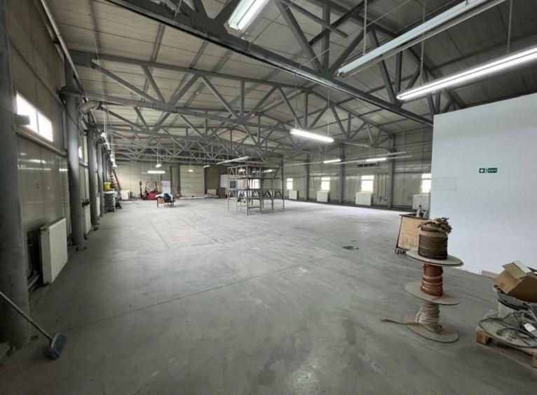 Inchiriere Hala Productie/ Depozitare + birouri 1000mp   Otopeni-Odai - 1