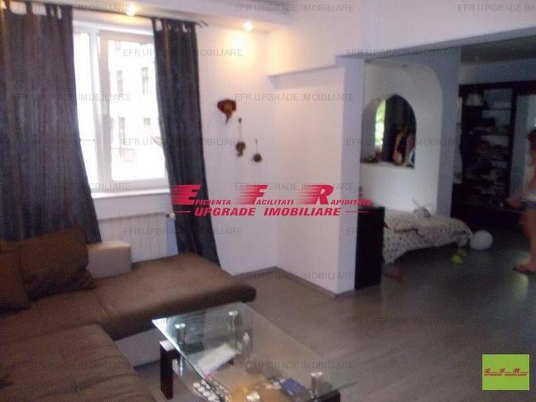 Vilă cocheta de vanzare ?n zona Sala Palatului - 21