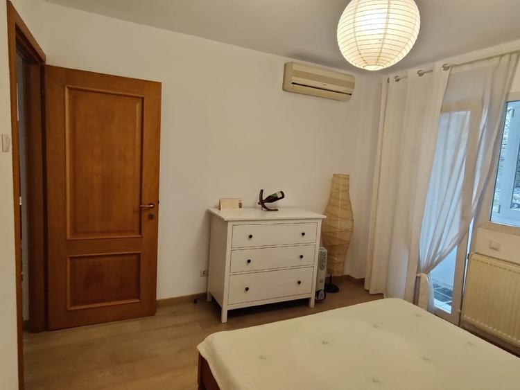 PIATA SUDULUI, Oltenitei, et.1, prima inchiriere, loc parcare - 2