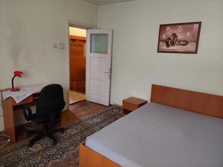 Inchiriez apartament 2 camere - 1