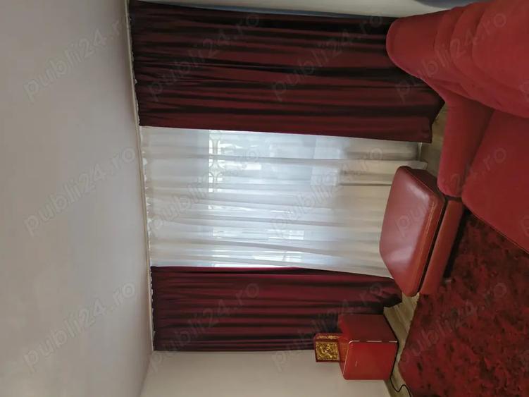 Vand apartament 4 camere decomandat - 1