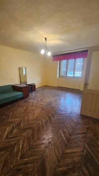 Vand casa familiala sat. Mailat, com.Vinga ! - 2