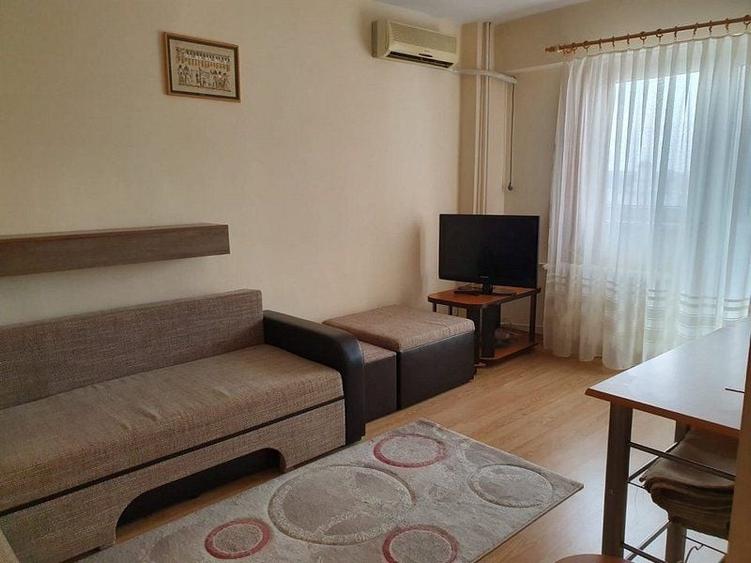 Inchiriere garsoniera moderna Panduri - 1