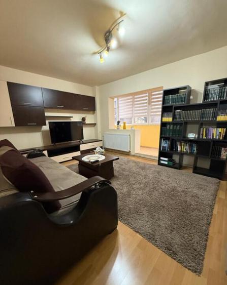 Apartament 3 camere, 75 mp, zona Corni?oiu - 8