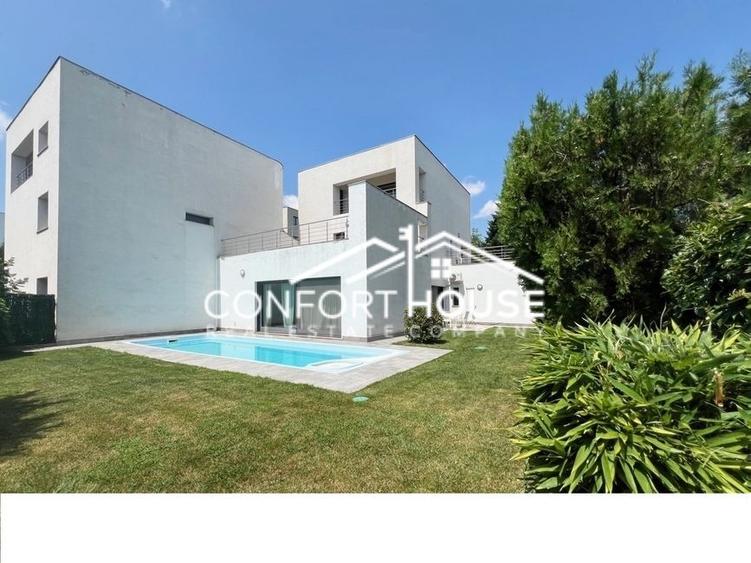 Duplex cu 5 camere cu Piscina în Iancu Nicolae