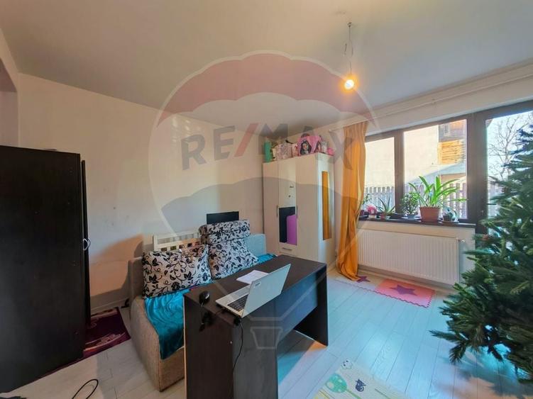 Casă cu 3 camere, curte și mansardă – Chiajna, str. Luceafarului - 6