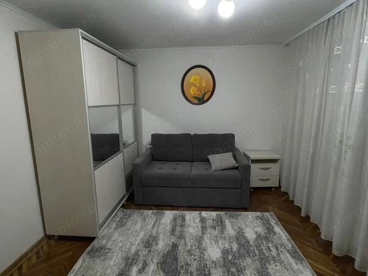 Apartament cu 2 camere de inchiriat in zona Torontaluli - 1