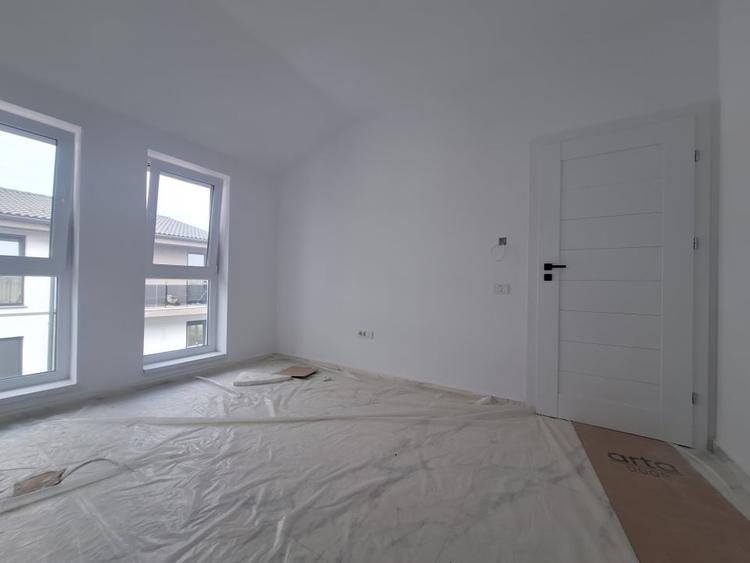 Penthouse cu 3 camere și terasa de 30 mp - zona Braytim - 13