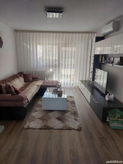 Apartament la vila, Sebe? Apartament la vila, Sebe?